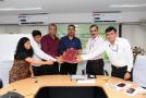 A MoU has been signed between BEE, Uttar Pradesh New and Renewable Energy Development Agency (UPNEDA) and Madhyanchal Vidyut Vitran Nigam Limited (MVVNL) under “Capacity Building of DISCOMs” programme on 25th September, 2018 at BEE’s Conference Hall, ND.